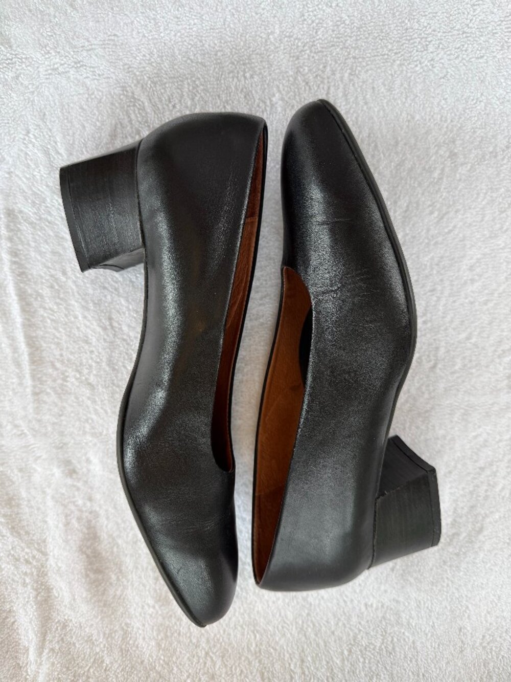 BeautiFeel Women's Black Leather Almond Toe Chunky Block Heel Pumps EU40/US9-9.5